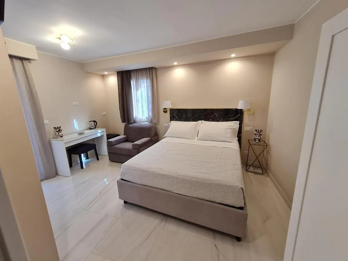 Bed & Breakfast Eponimi Rooms Taormina